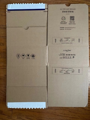 70m / min آلة لصق علب الكرتون 6600 * 2100 * 1600mm 1600KG معتمدة من CE
