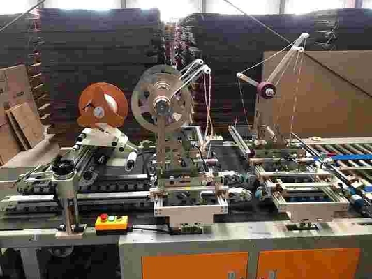 300g / M2 آلة لصق المجلد المموج 80m / Min HM1300 6 Bar Air Compressor