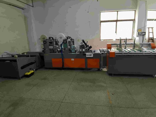300g / M2 آلة لصق المجلد المموج 80m / Min HM1300 6 Bar Air Compressor