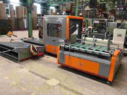 60m / min آلة العلب المموج 1310mm آلة تغليف علب الكرتون 300g / m2